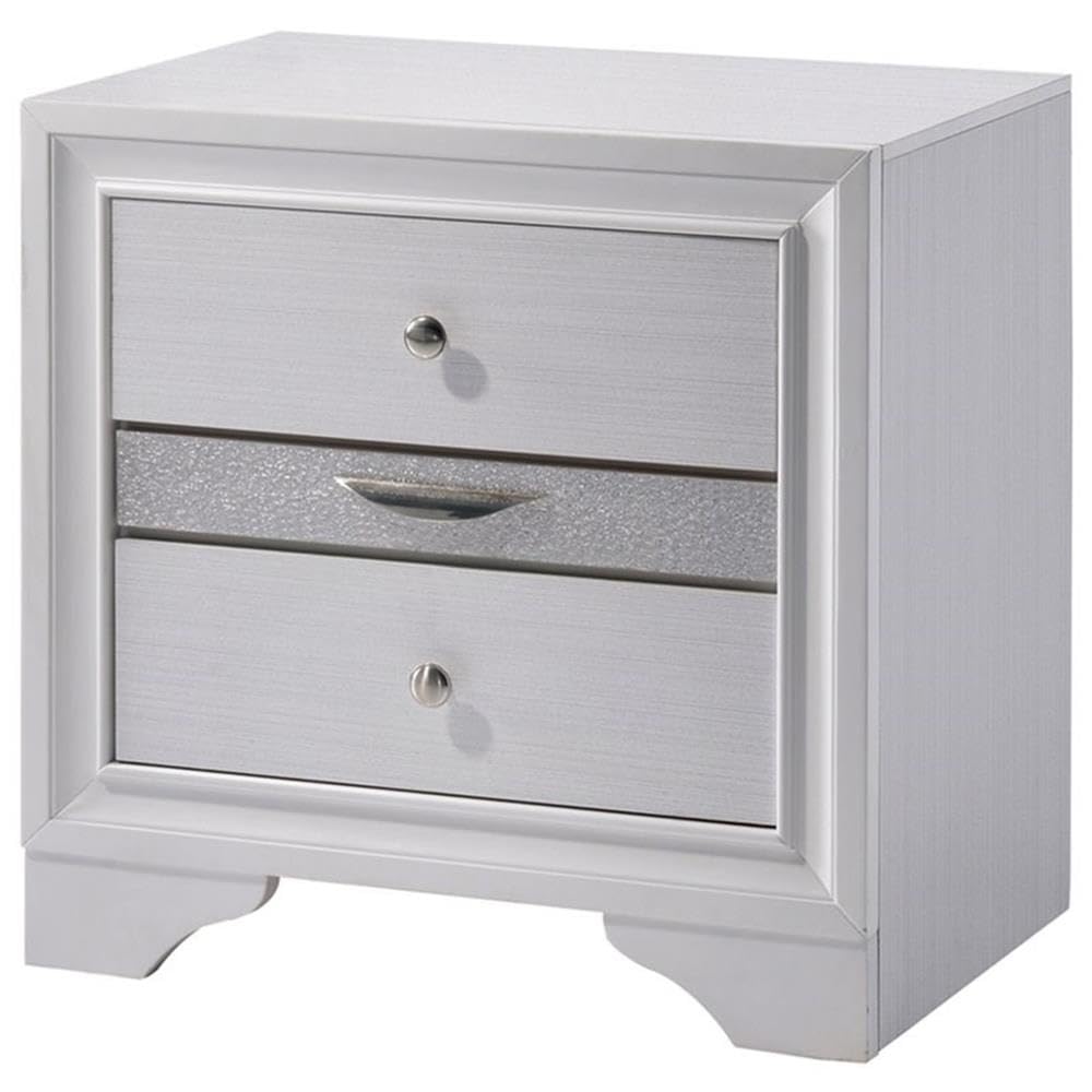 Laren Contemporary Solid Wood 3-Drawer Nightstand in White