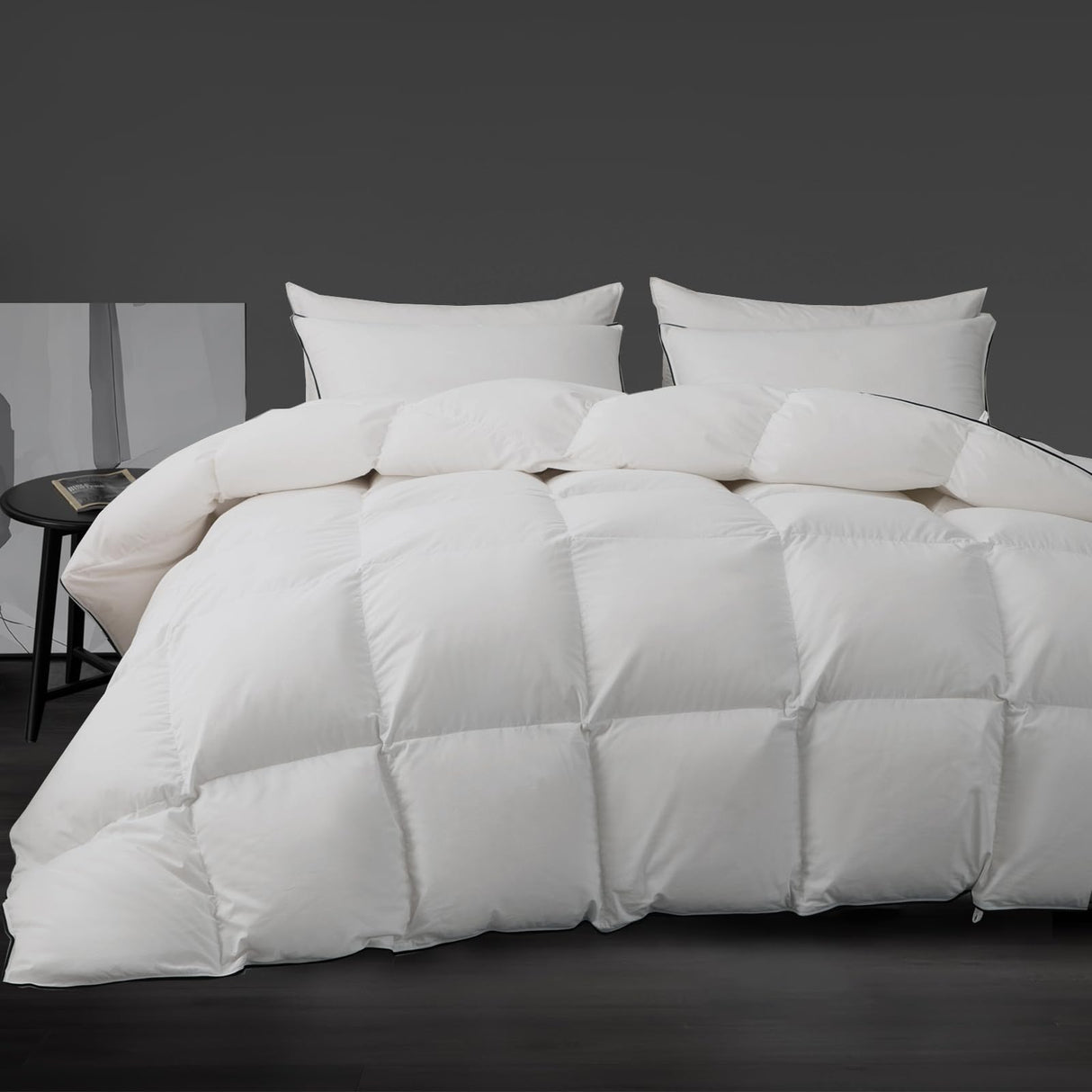 Luxury White Goose Down Comforter - Down and Feather Fiber Core for All Seasons