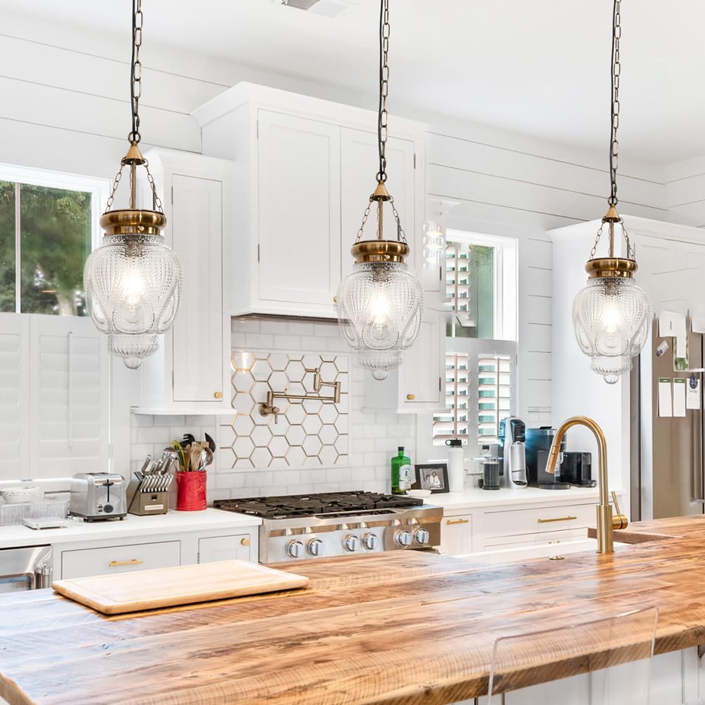 Farmhouse Pendant Light, Vintage Brass Gold Pendant Lights Kitchen Island, Pendant Lighting for Island, Kitchen Island Lighting Over Sink, Modern Clear Glass Pendant Light Fixture for Kitchen Table
