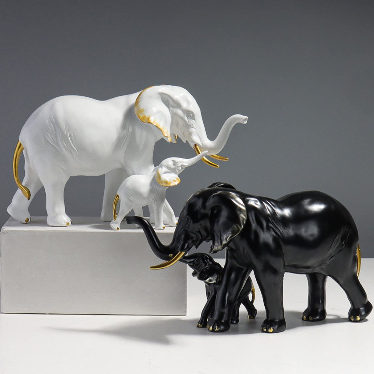 Elephant Statue Creative Elephant Figurines Decorations for Living Room Modern