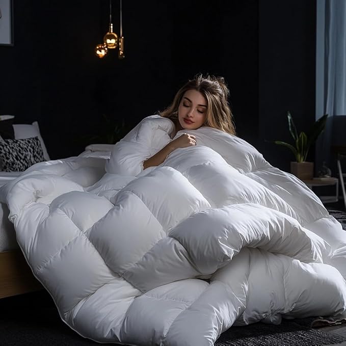 White Goose Down Comforter King Size, 106 x 90 inches, 60 oz Fill Weight, 750 Fill Power