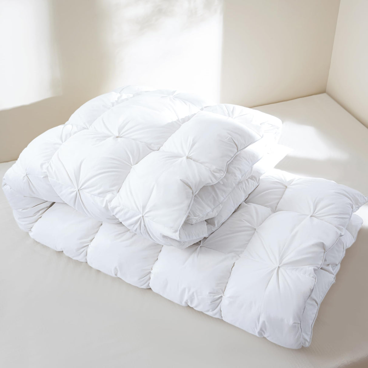 QUEEN® Feather Comforter King Size Duvet Insert, Luxury Fluffy White Pinch Pleat Design - All Season Hotel Collection Cotton Bed Comforter with 8 Tabs, King 106x90 Inches