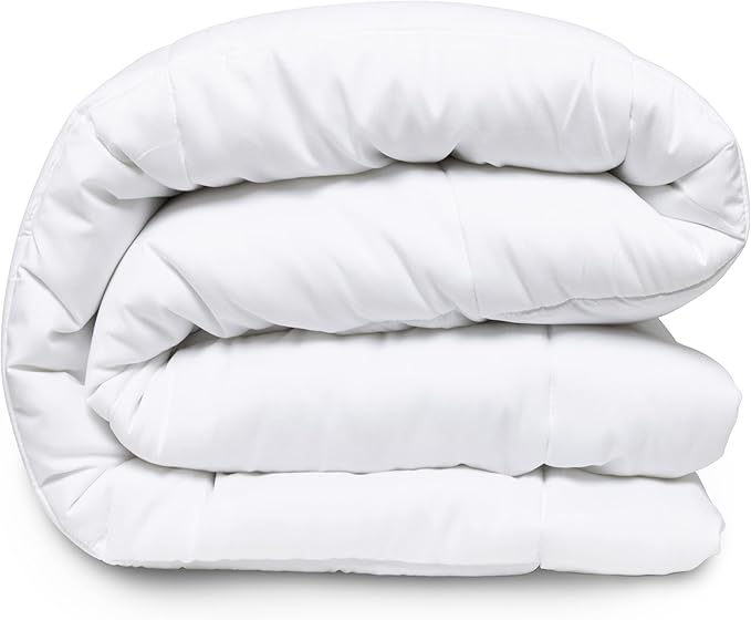 Lightweight Down Comforter for Queen Size Bed