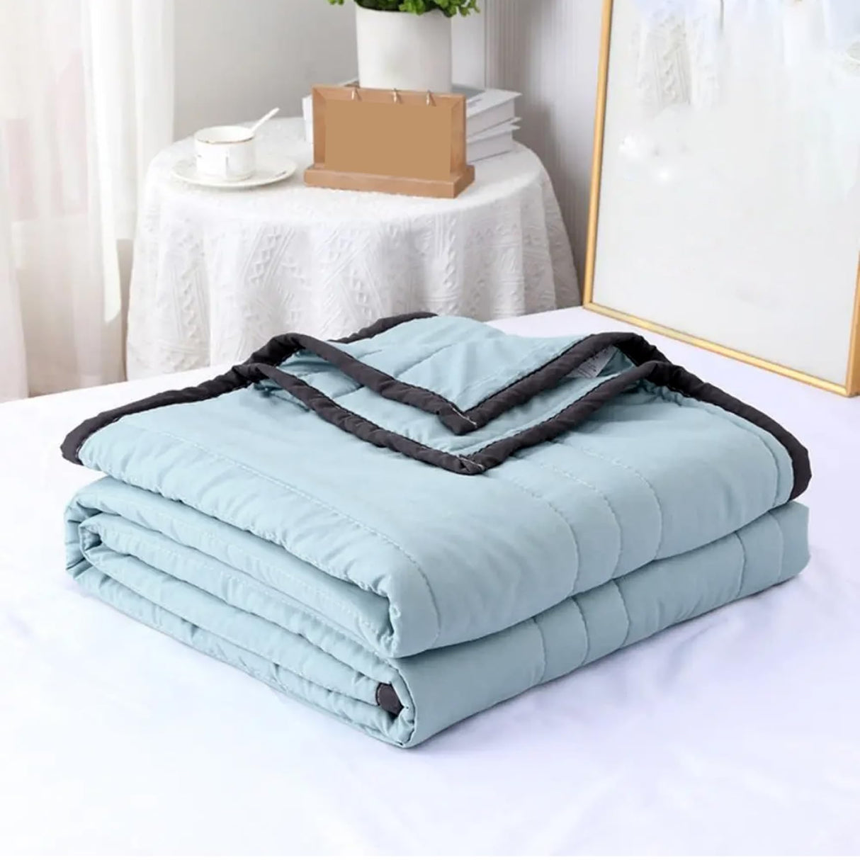 55X79'' Lightweight Summer Comforter Soft Ice Blanket for All-Season Machine Washable