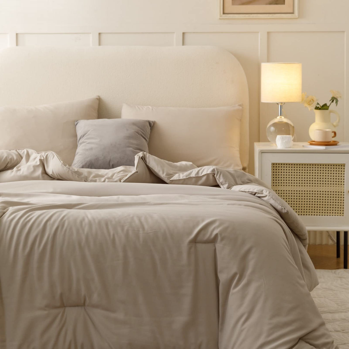 King Size Comforter Set Oatmeal, 3pcs (1 Boho Comforter & 2 Pillowcases), All Season