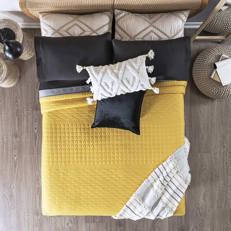 Queen Comforter, Novo Mustard Queen Size Bedding, Reversible Cozy Blankets in Golden