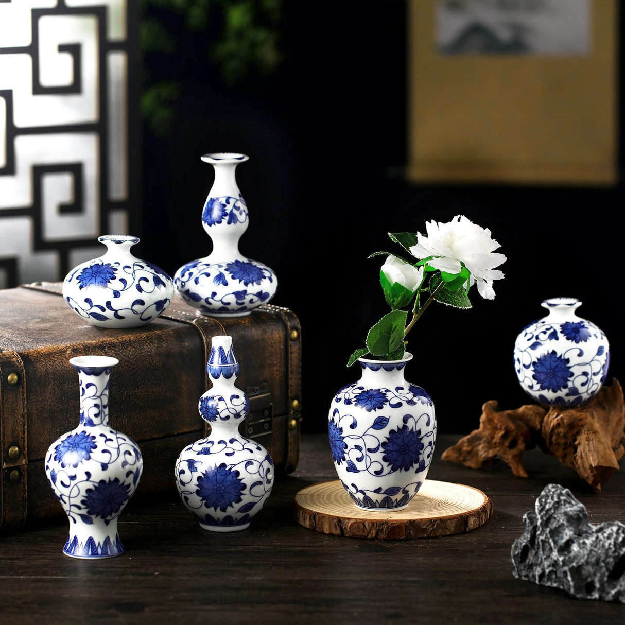 6 Pcs Blue and White Porcelain Vase Sets Mini Chinoiserie Vase Classic Ceramic Chinese