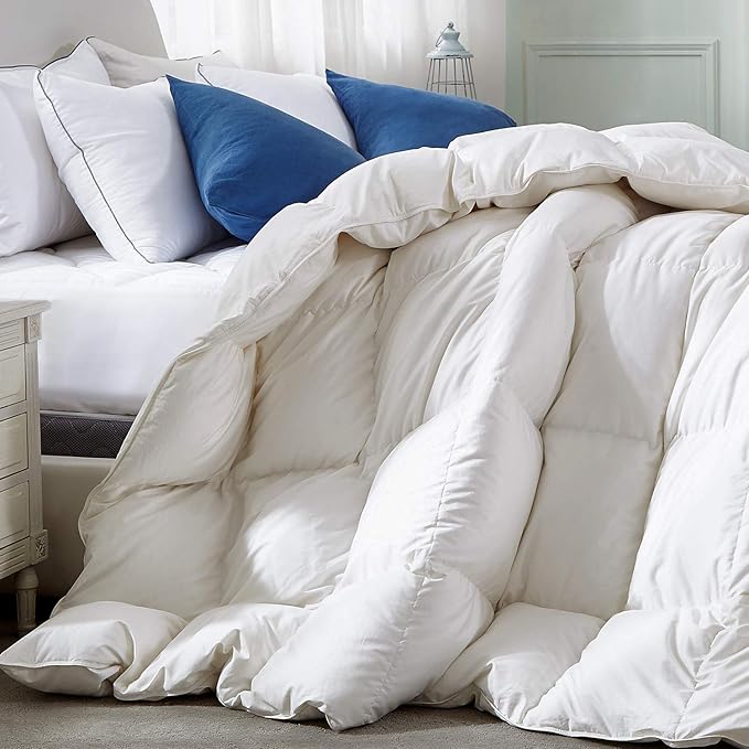 White King Size Goose Feathers and Down Comforter