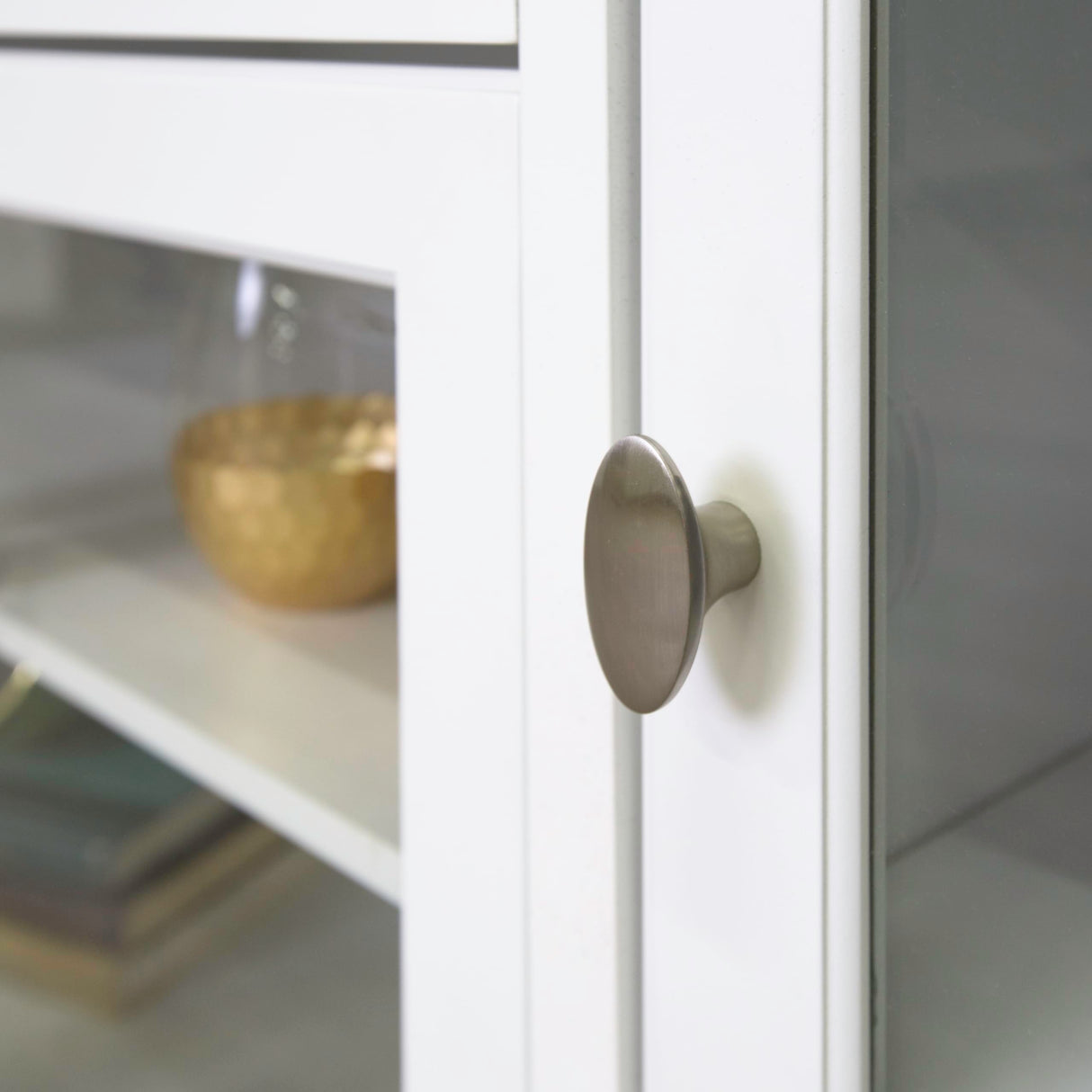 Traditional Wood Universal TV Stand for TV's up to 58" Flat Screen Living Room