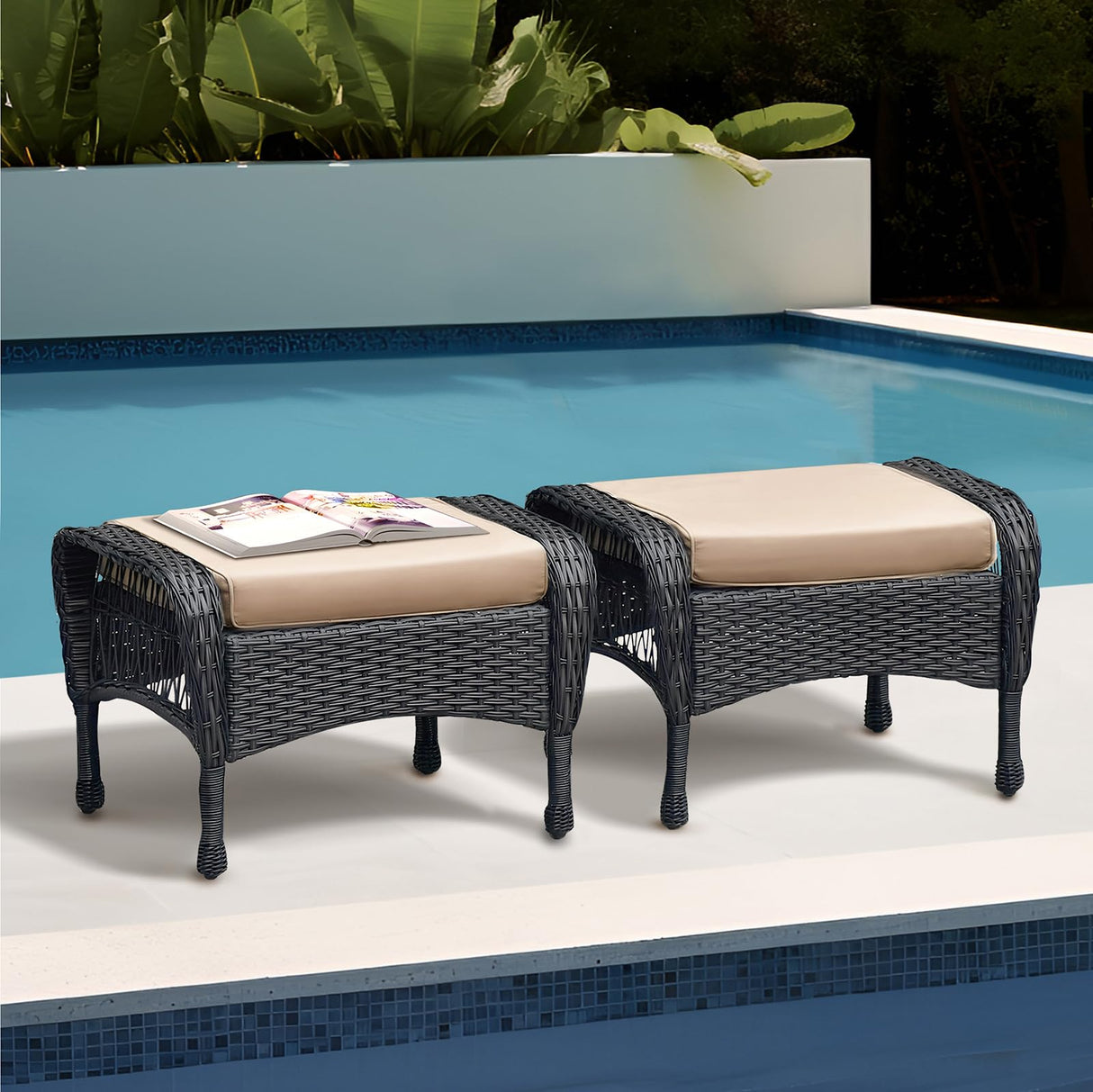 Set of 2 Wicker Ottomans, Outdoor Wicker Footstool with Soft Zippered Cushions