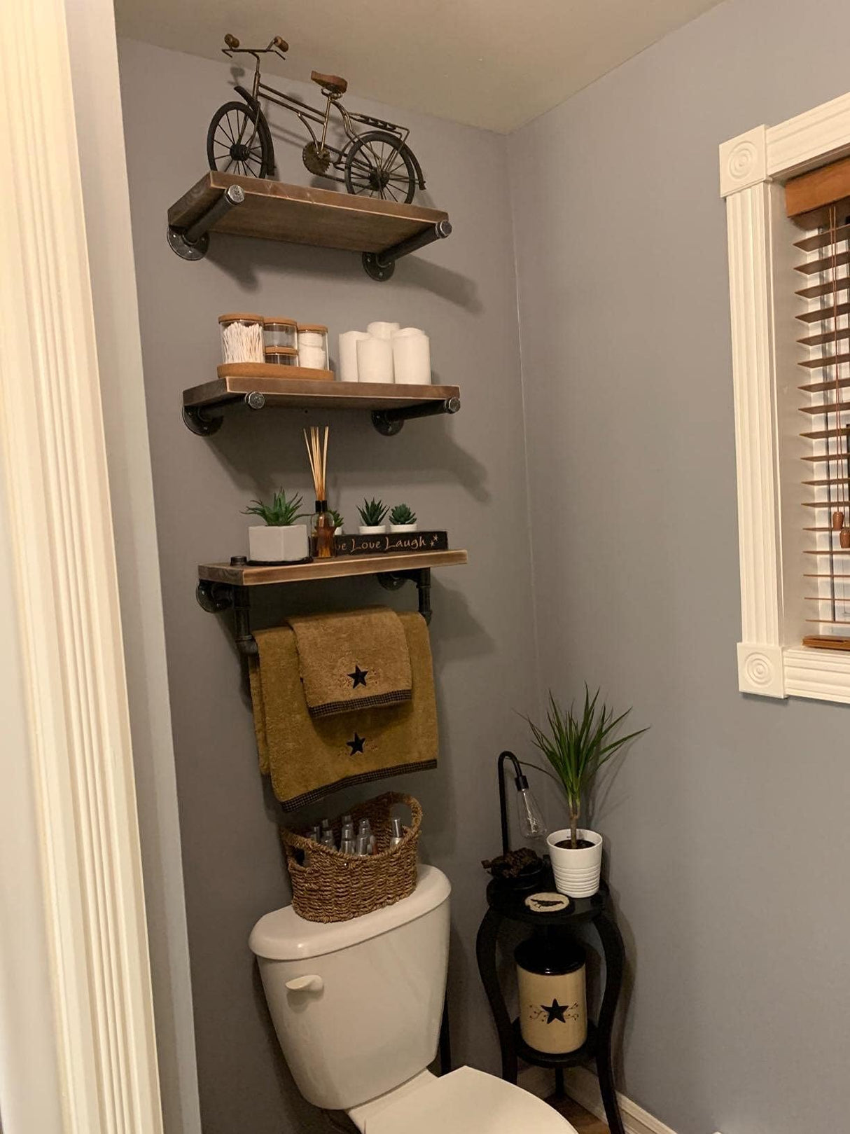 Industrial Pipe Shelving Shelves Bookcase Rustic Wood Metal Wall Mounted Towel Bar