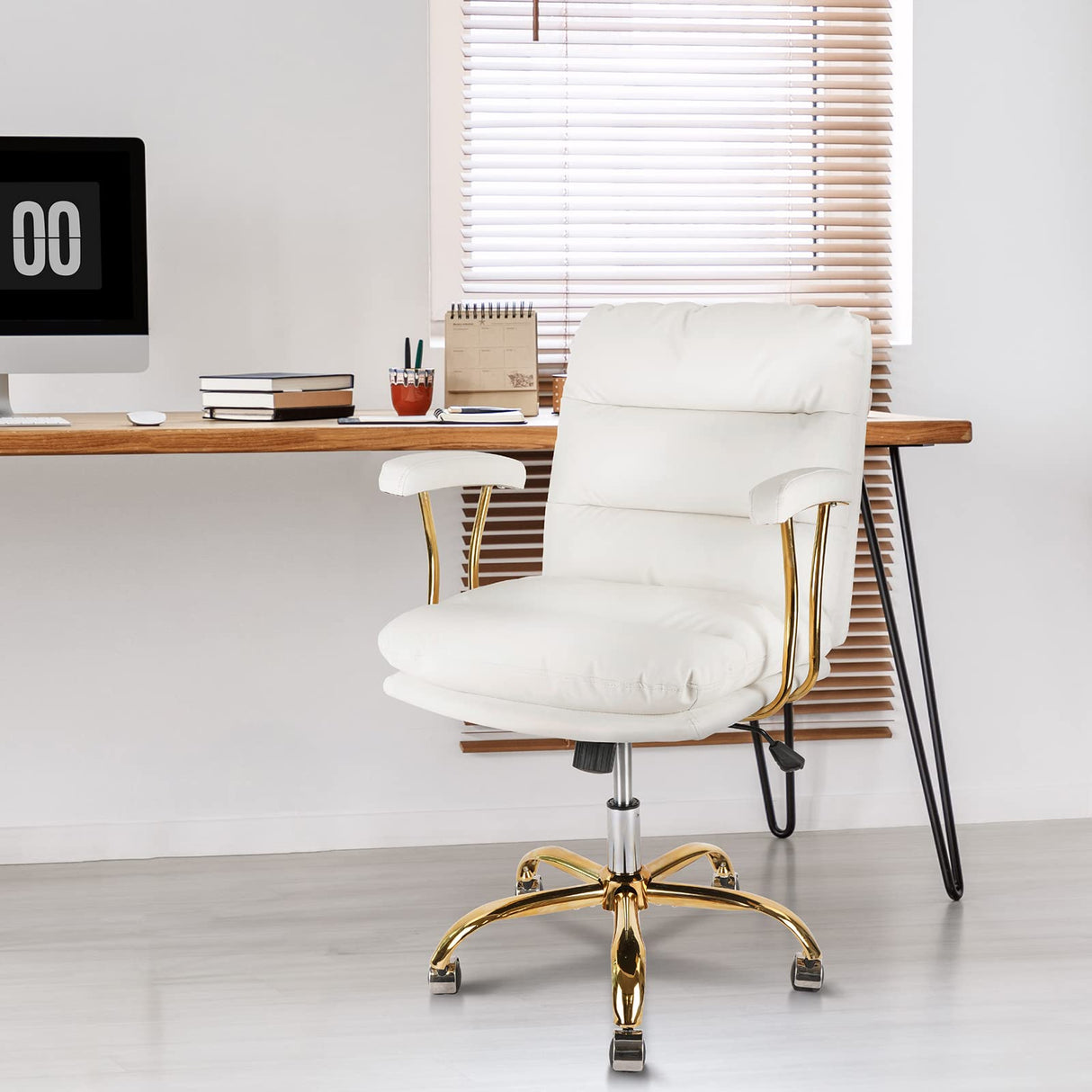 Ergonomic Office Chair for Heavy People with Wheels and Arms