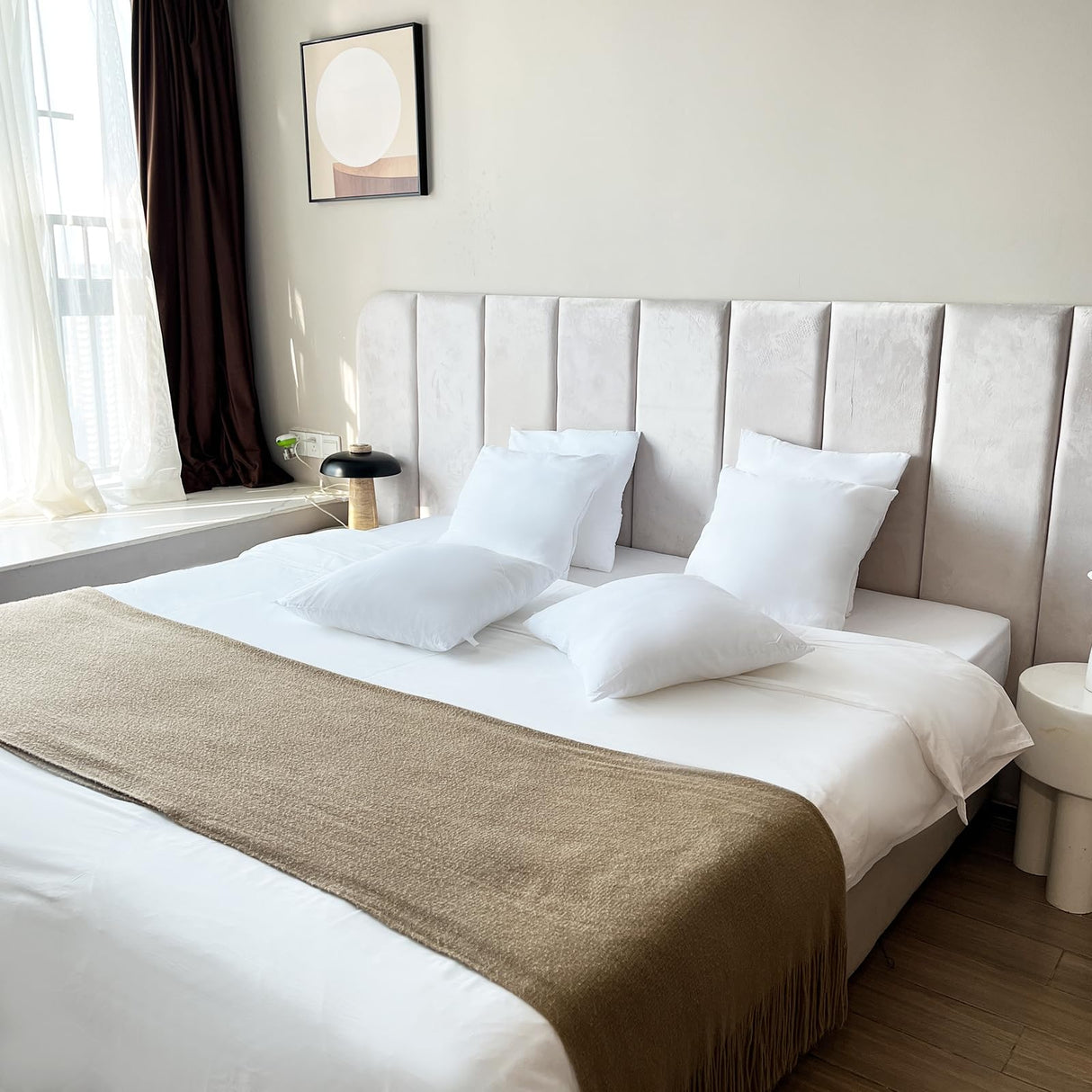 Luxury Throw Pillow Inserts, Pack of 6, 18 x 18 inches Hypoallergenic Ultra Soft White