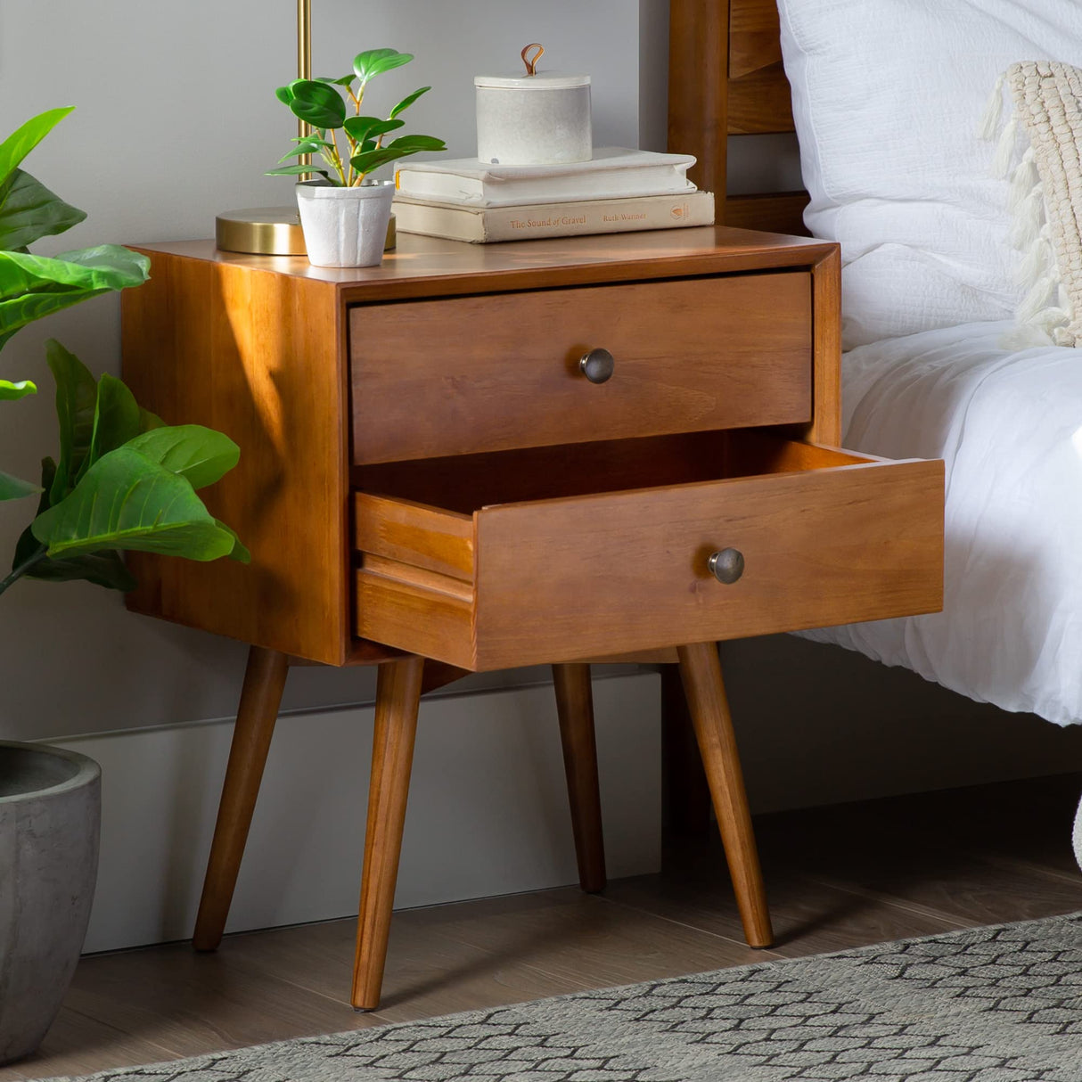 Mid-Century Modern 2-Drawer Solid Wood Nightstands Caramel Finish