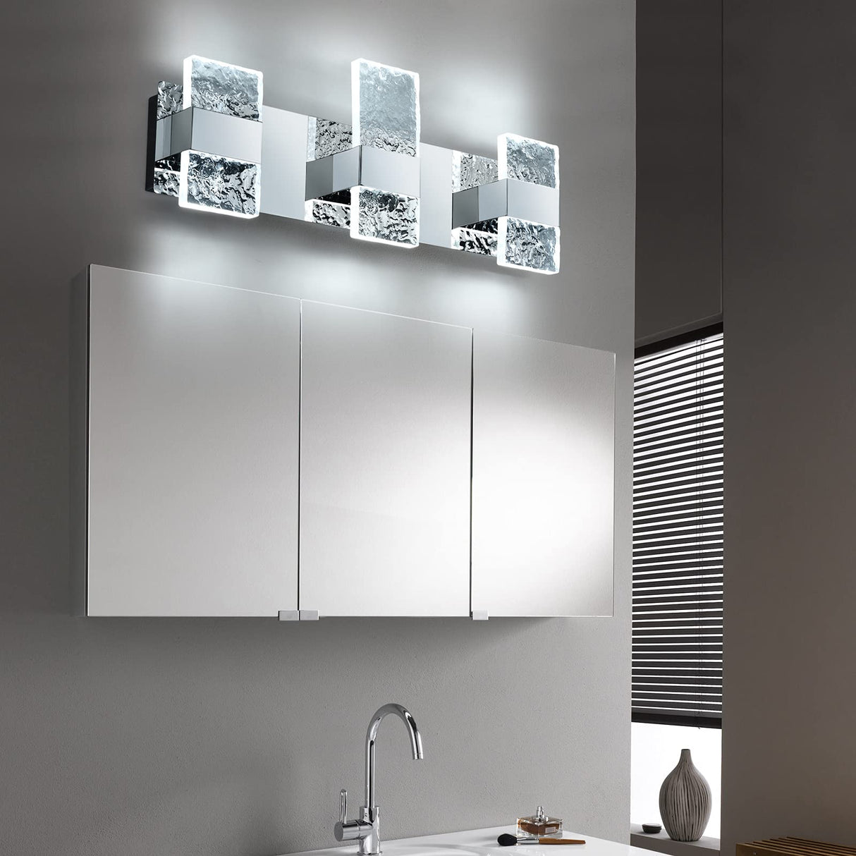 Bathroom Lighting Fixtures Over Mirror Dimmable 18W LED Vanity Lights Modern