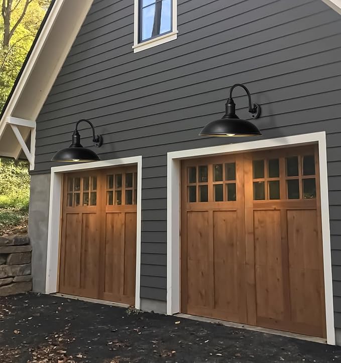 Large 18" Outdoor Barn Gooseneck Light Dusk to Dawn, Classic Farmhouse Barn Wall