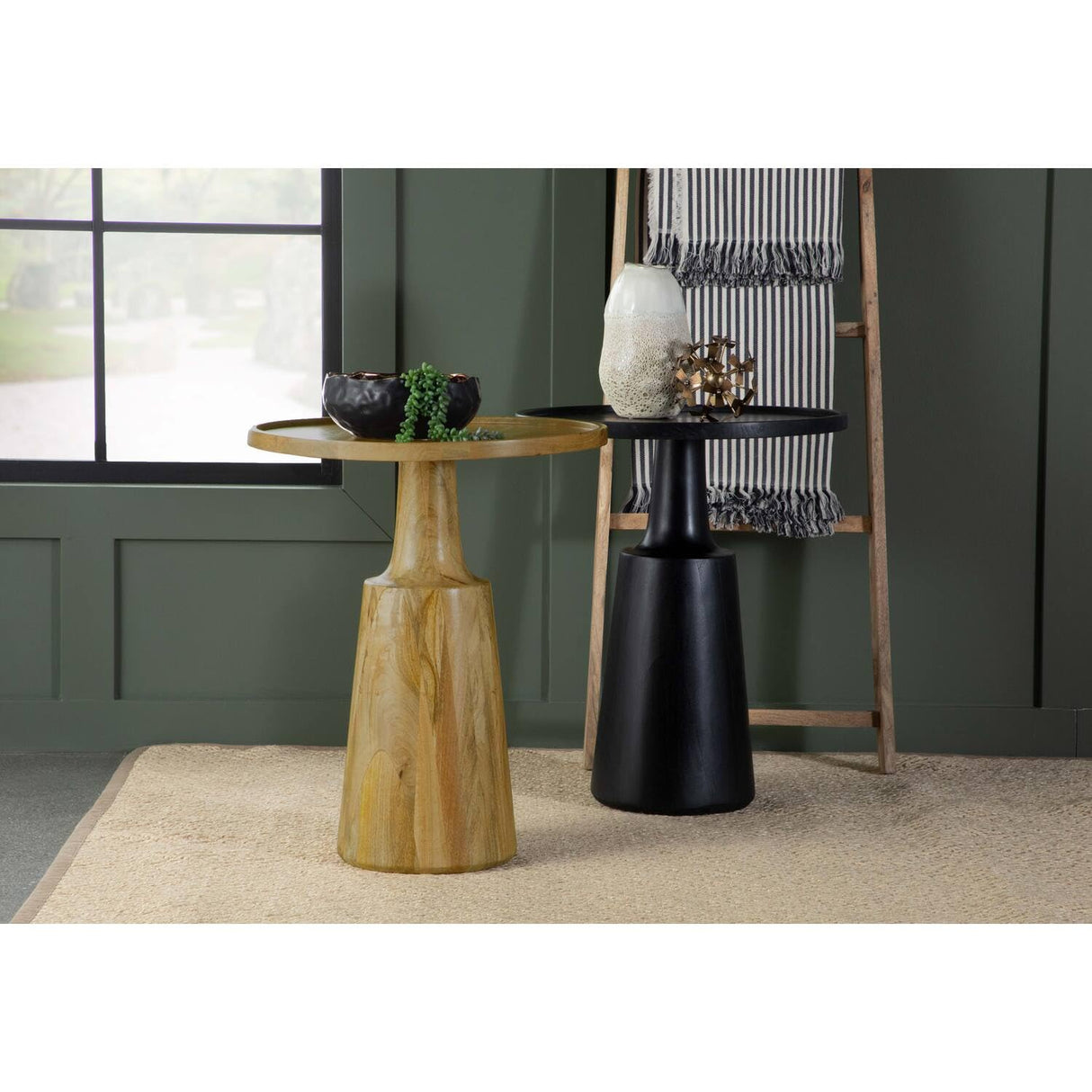 Ixia Side Table