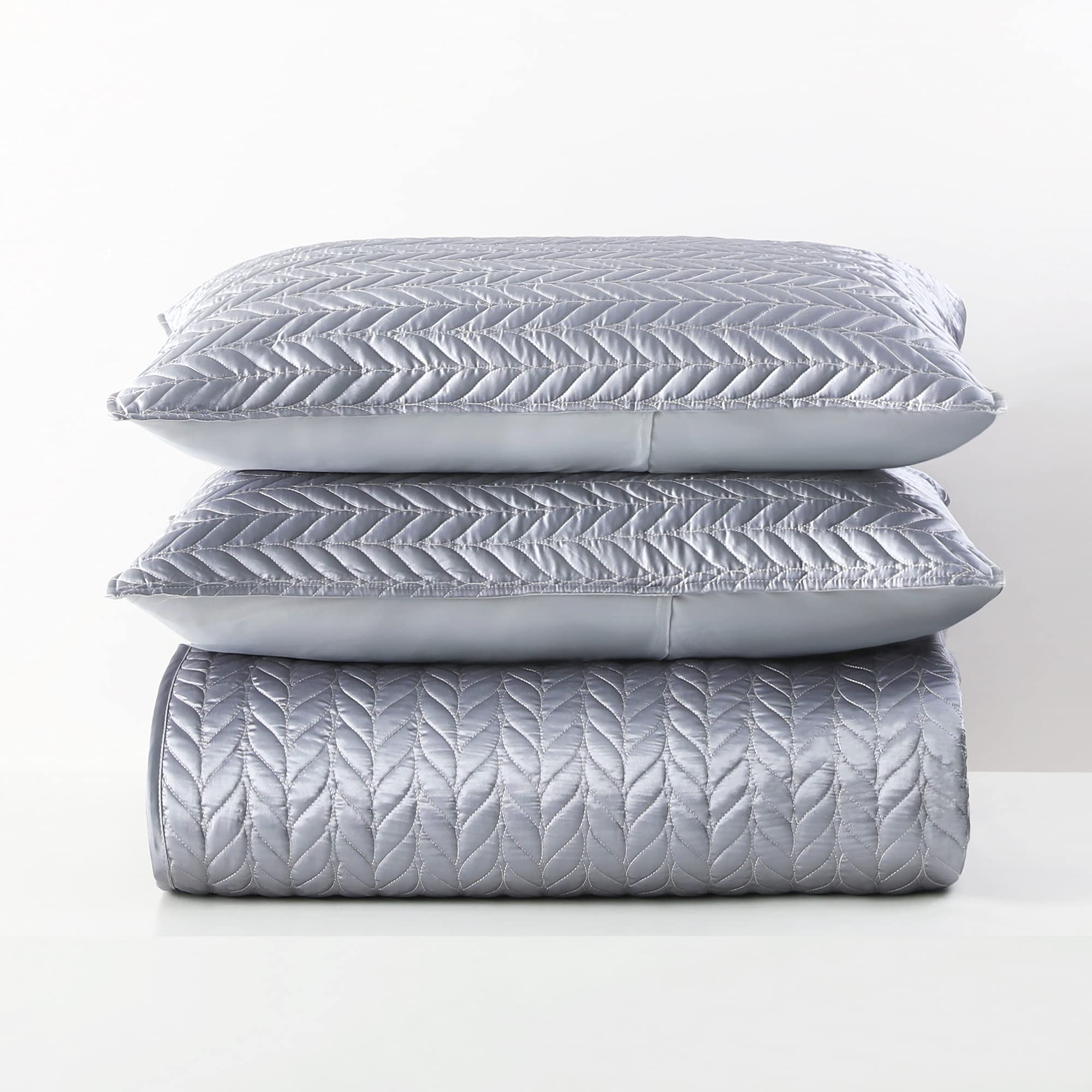 Silky Soft Satin Quilt King Size, Luxury Reversible Lightweight Bedspreads Covelets