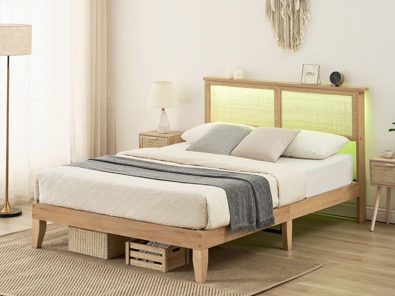 GarveeHome Rattan Bed Frame Queen, Natural Rattan Headboard Queen Bed Frame with Led Lights, Noise-Free Platform Bed Frame with Wooden Support Legs and Slats, Easy Assembly, No Box Spring Needed