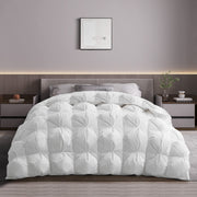 Comforter Twin Size, Pinch Pleat White Duvet Insert with Corner Ties, All Season Breathable Ultra-Soft Hotel Collection Comforter (White, 68"x88")