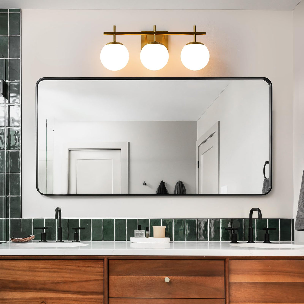 AIJIASI Gold Bathroom Light Fixtures, 3-Light Bathroom Vanity Light Over Mirror, Modern Vanity Lighting Fixtures with Milky White Globe Glass Shade, 22.4 inch Wall Sconce Light (Exclude E26 Bulb)