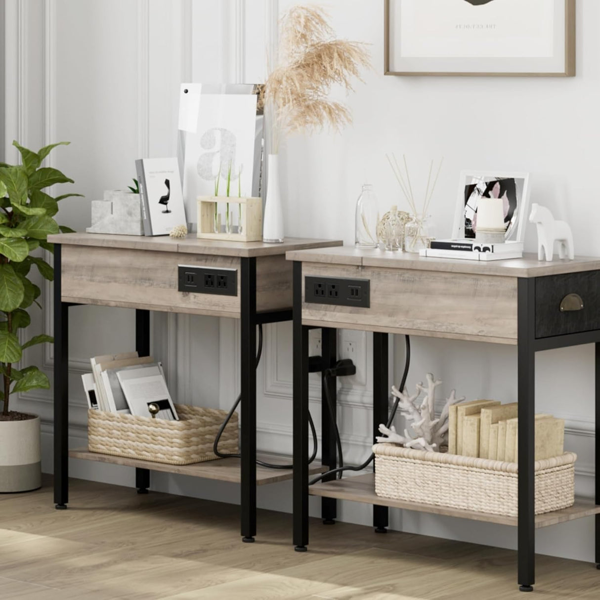 Set of 2 End Table with Charging Station, Night Stand/Sofa Couch Table/Bedside Table