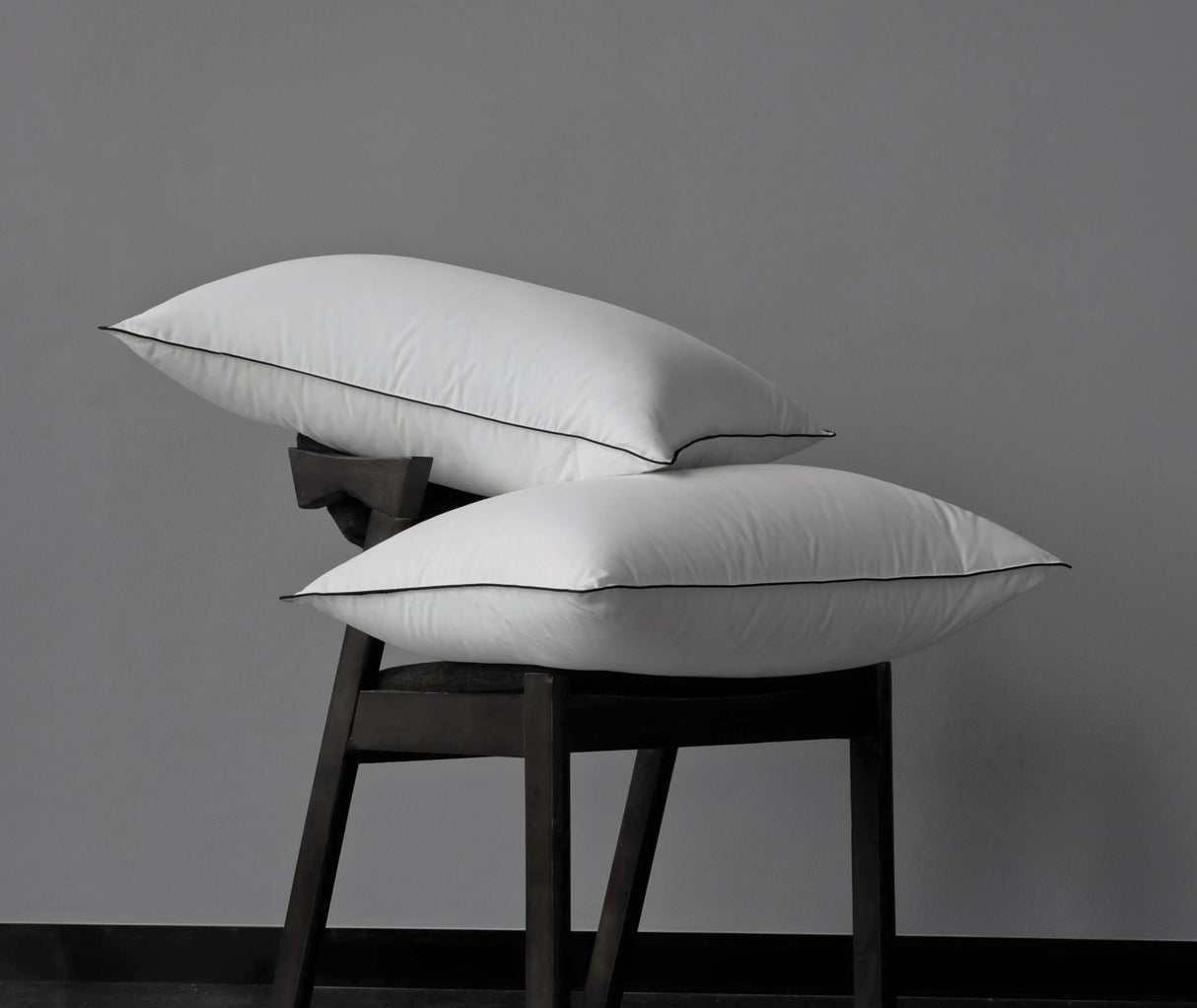 Luxury Goose Down Pillow Standard Size, Bed Pillows with 750 Fill-Power