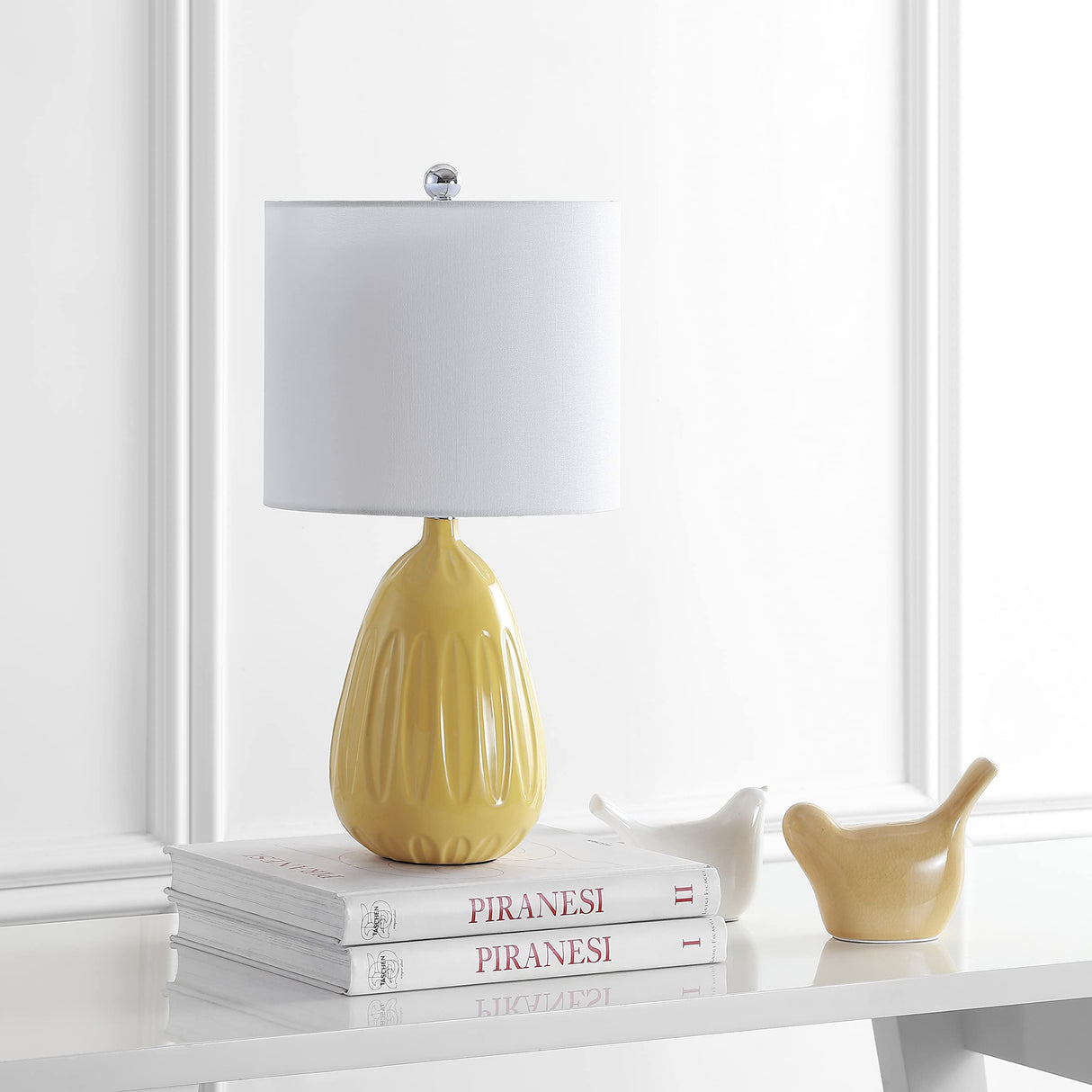 Lighting Collection Linnett Yellow 20-inch Bedroom Living Room Home Office Desk Nightstand Table Lamp