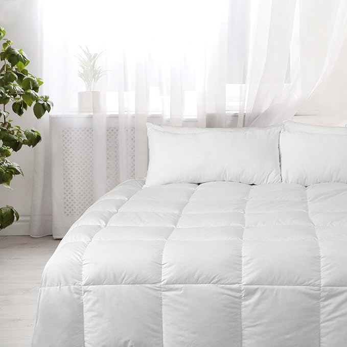 Canadian Hutterite Goose Down Premium Weight Comforter, Queen