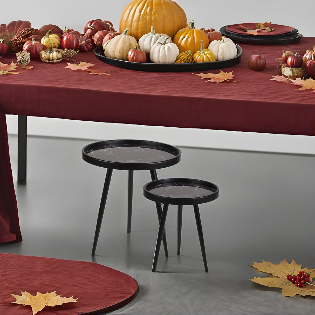 Round Side Table Set of 2,Black Marble Pattern Tray Shaped Small End Table