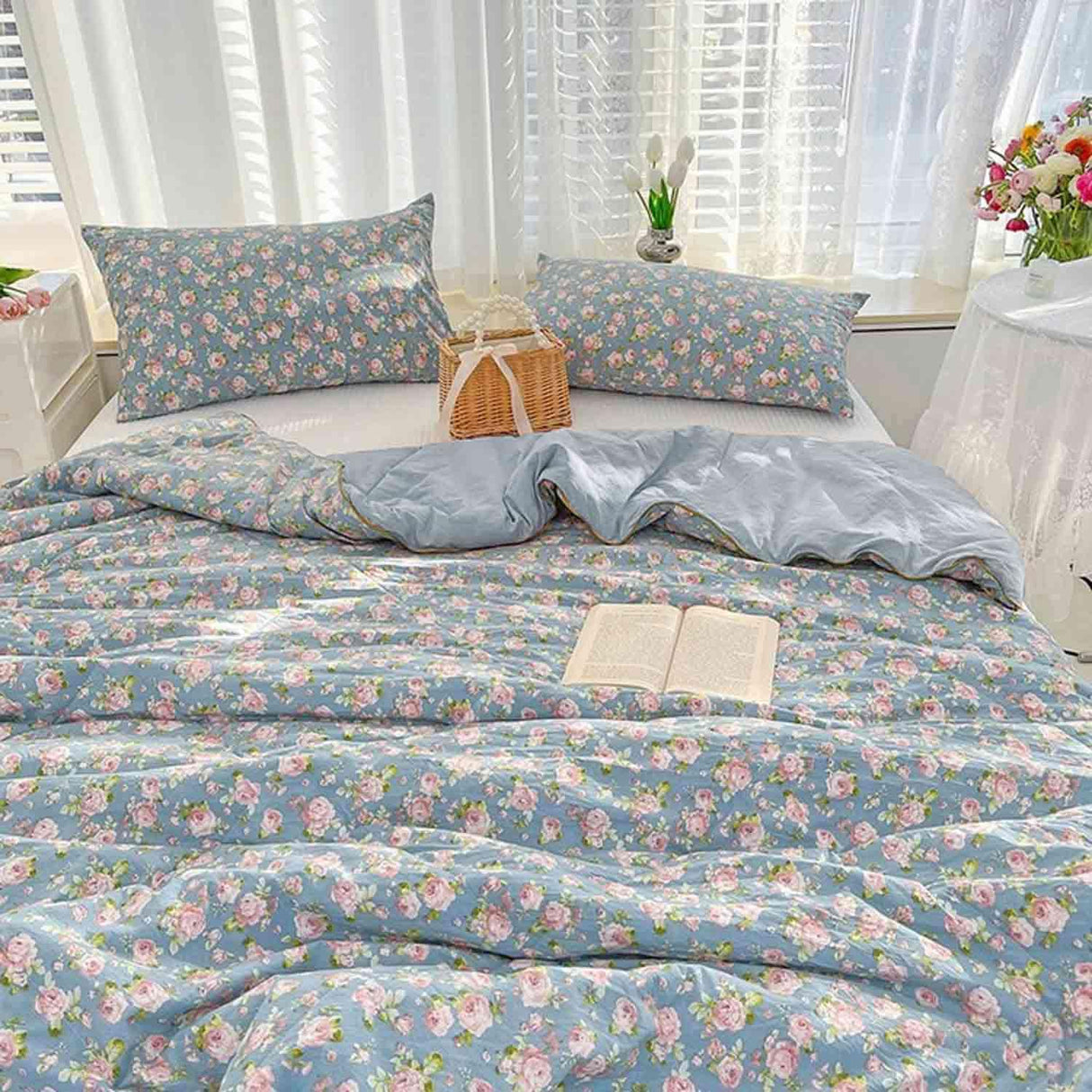 Blue Floral Queen Size Comforter Set