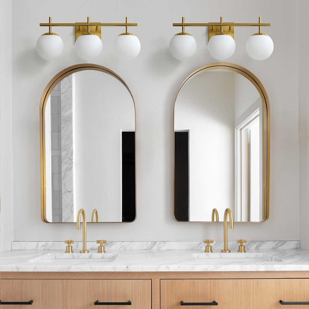 AIJIASI Gold Bathroom Light Fixtures, 3-Light Bathroom Vanity Light Over Mirror, Modern Vanity Lighting Fixtures with Milky White Globe Glass Shade, 22.4 inch Wall Sconce Light (Exclude E26 Bulb)