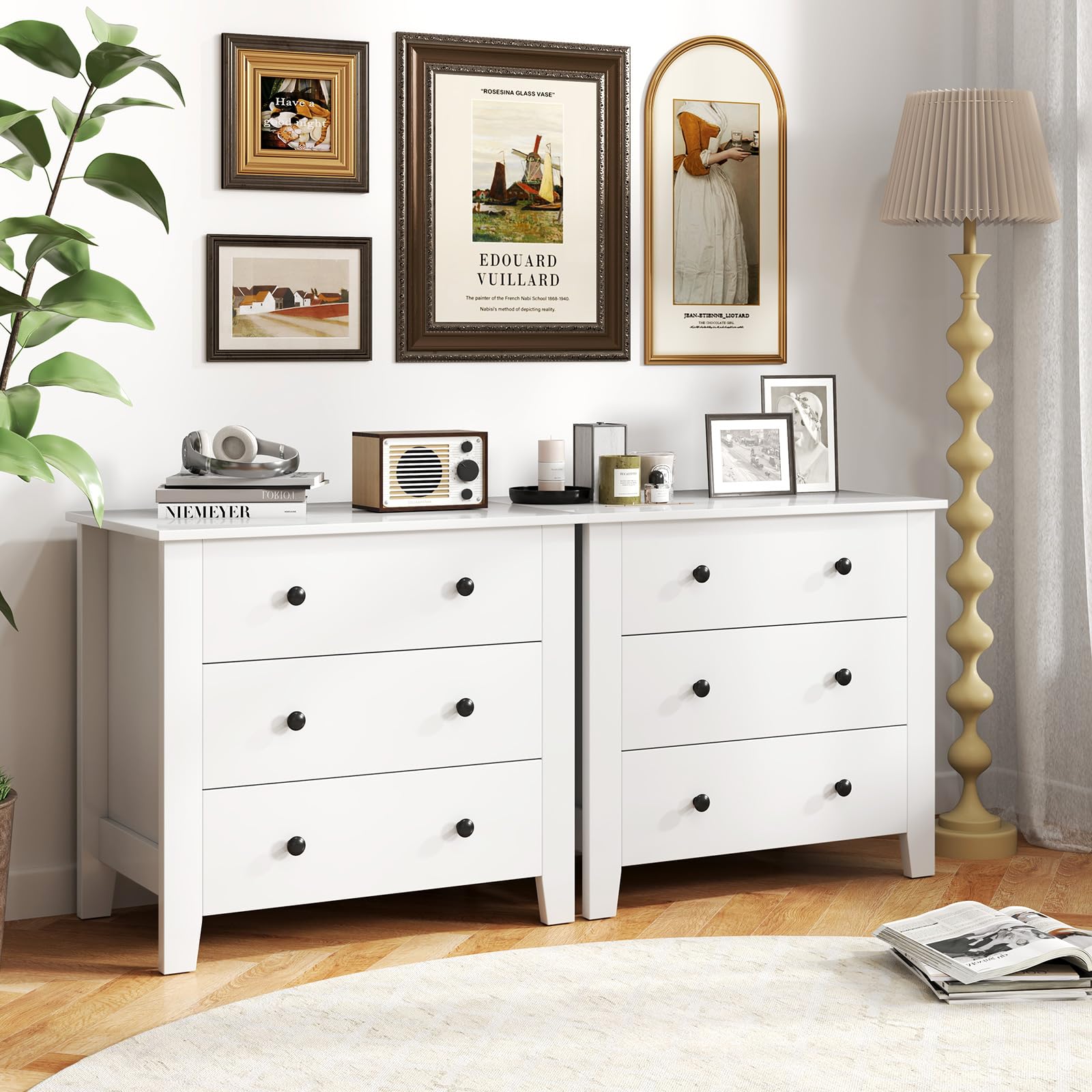 Dresser with 3 Drawers for Bedroom Storage - Chest of Drawers