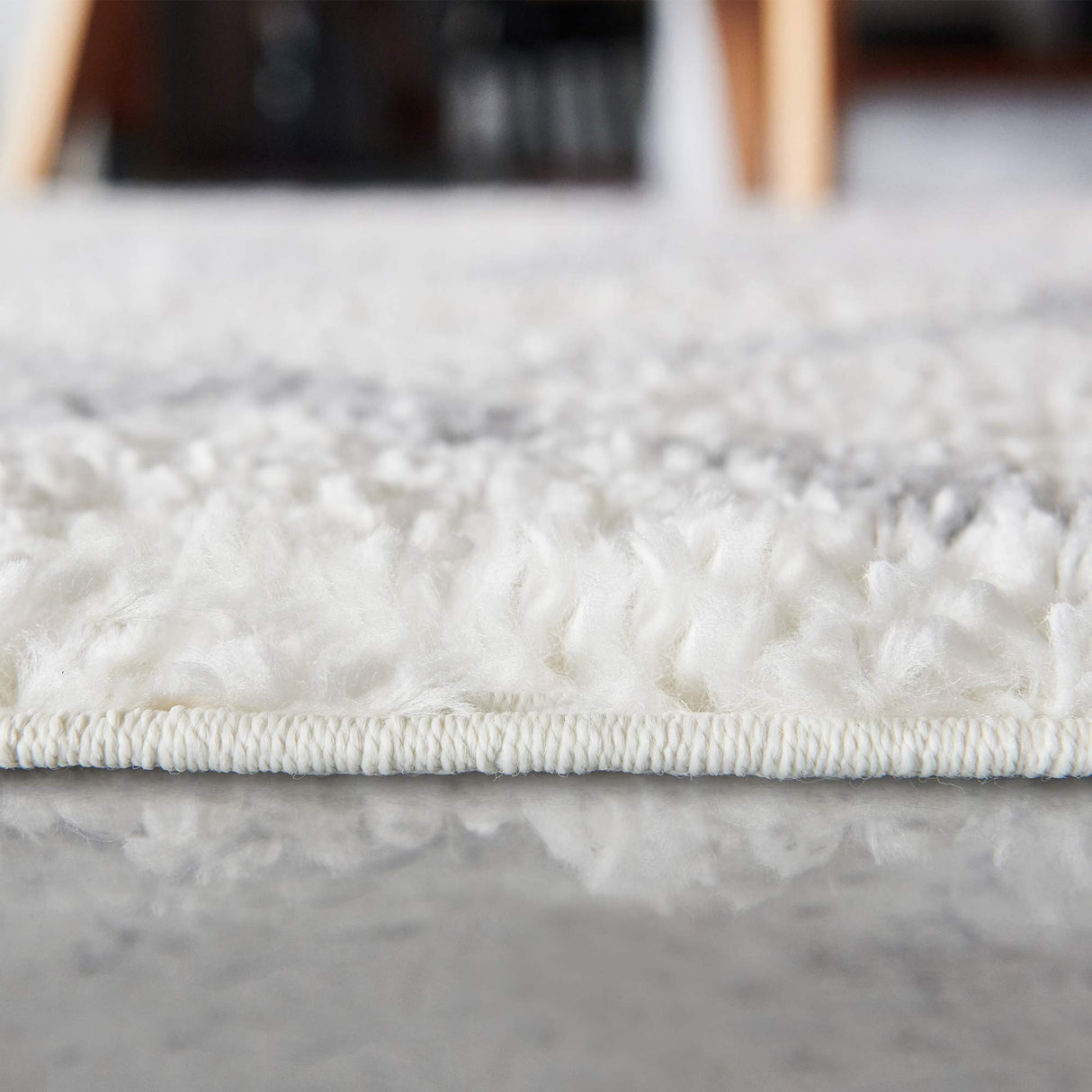 Modern Solid Ivory White Area Rug 5' x 8' - Indoor Outdoor Bohemian Accent