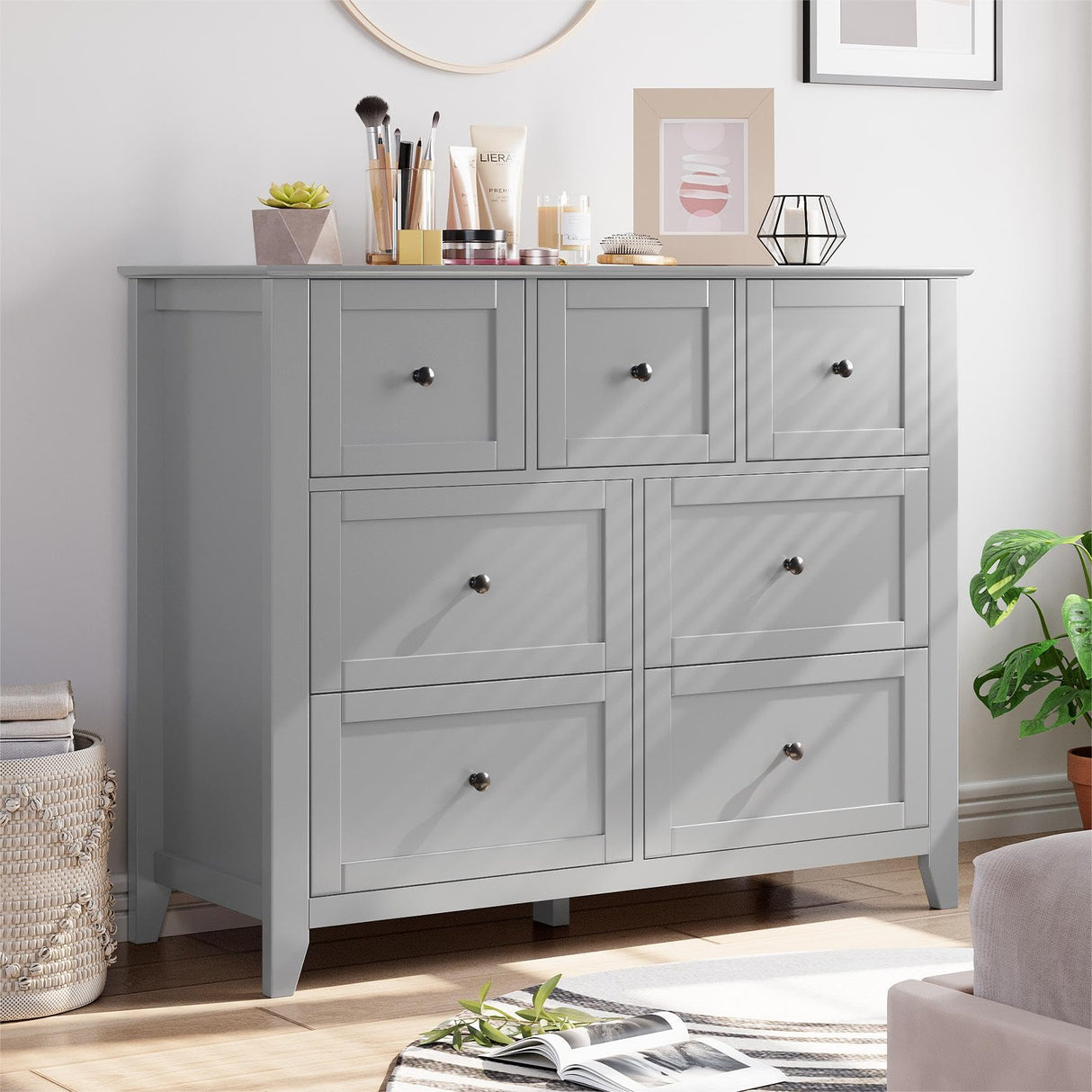 Grey 7 Chest of Drawer Dresser, Modern and Stylish Storage Cabinet