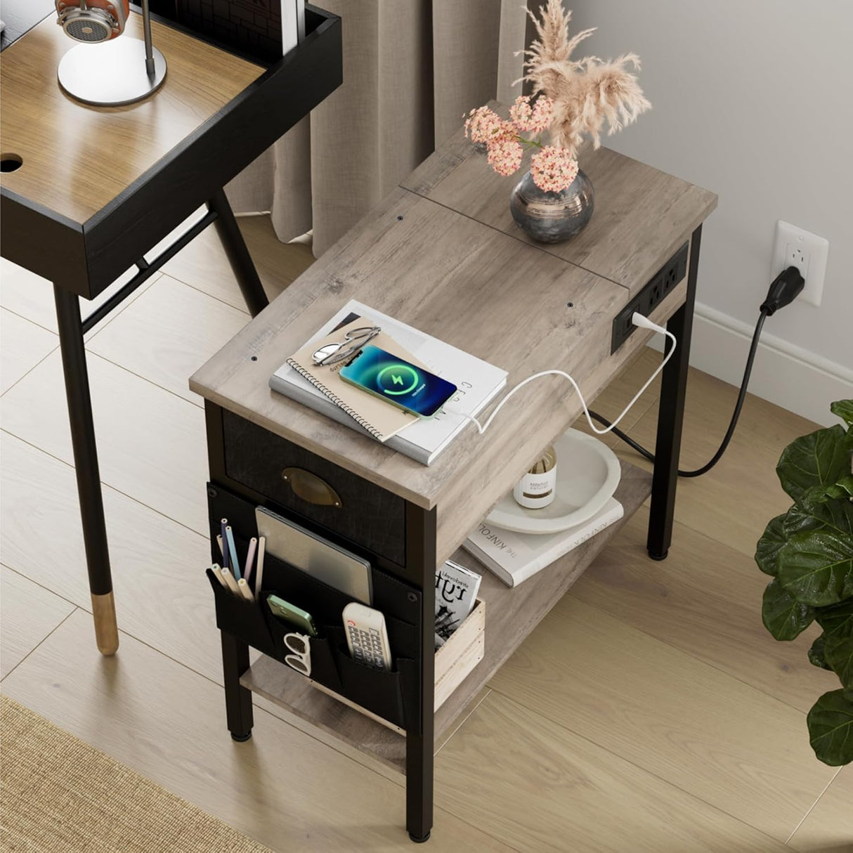 Set of 2 End Table with Charging Station, Night Stand/Sofa Couch Table/Bedside Table