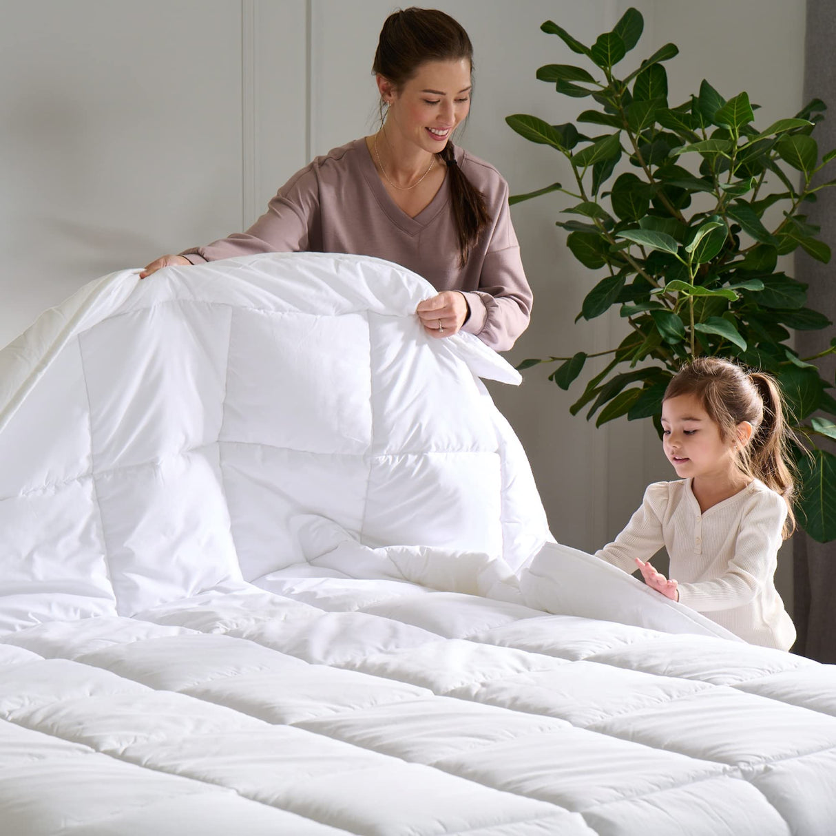 TempBalance Duvet Full/Queen White Temperature Regulating All Season Oversized Down