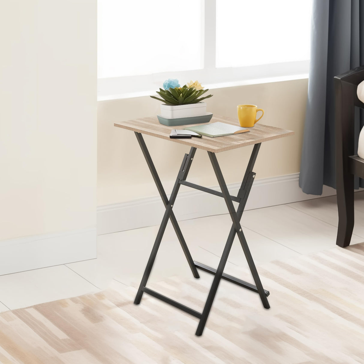 Folding TV Tray Table, Wooden TV Tray, No Assembly Required and Easy to Fold