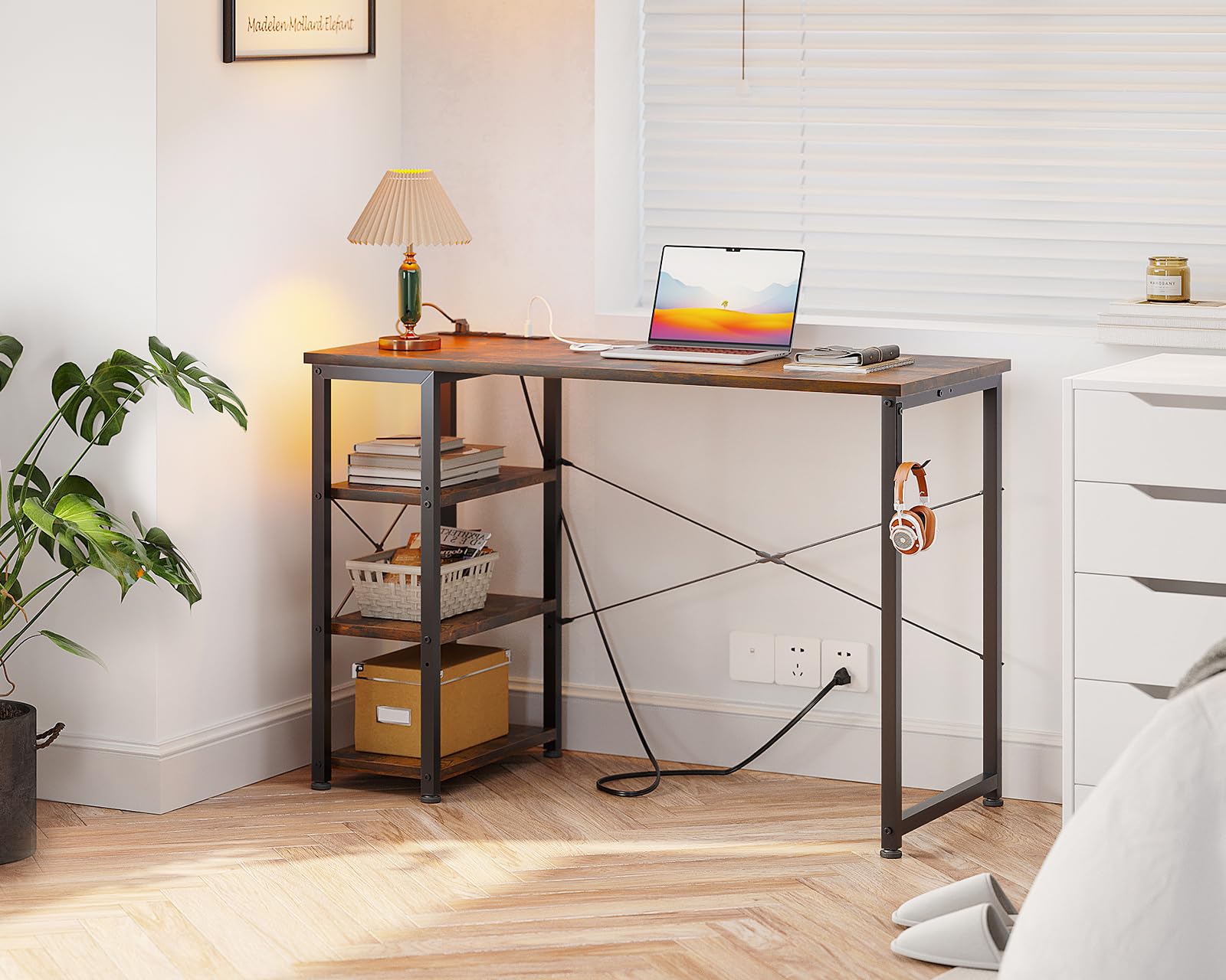 Laptop Desk Small Desk, 40 Inch Computer Desk with Power Outlet and USB