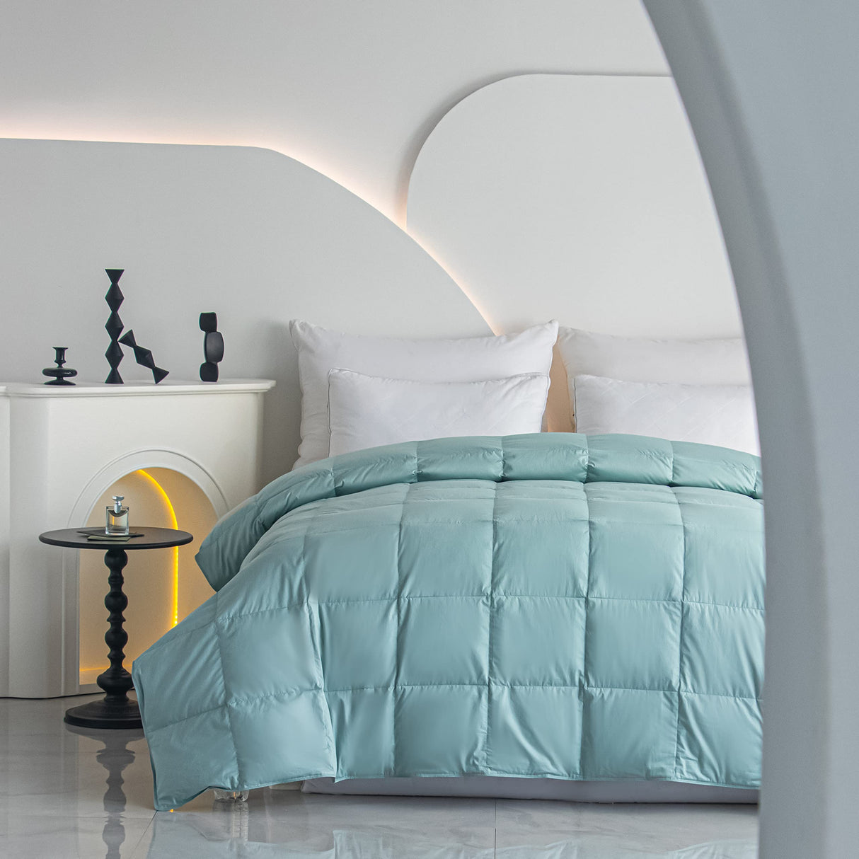 Down Comforter Blanket Duvet for Summer/Warm Weather,Ultra Soft Fabric, Lake Blue King Size