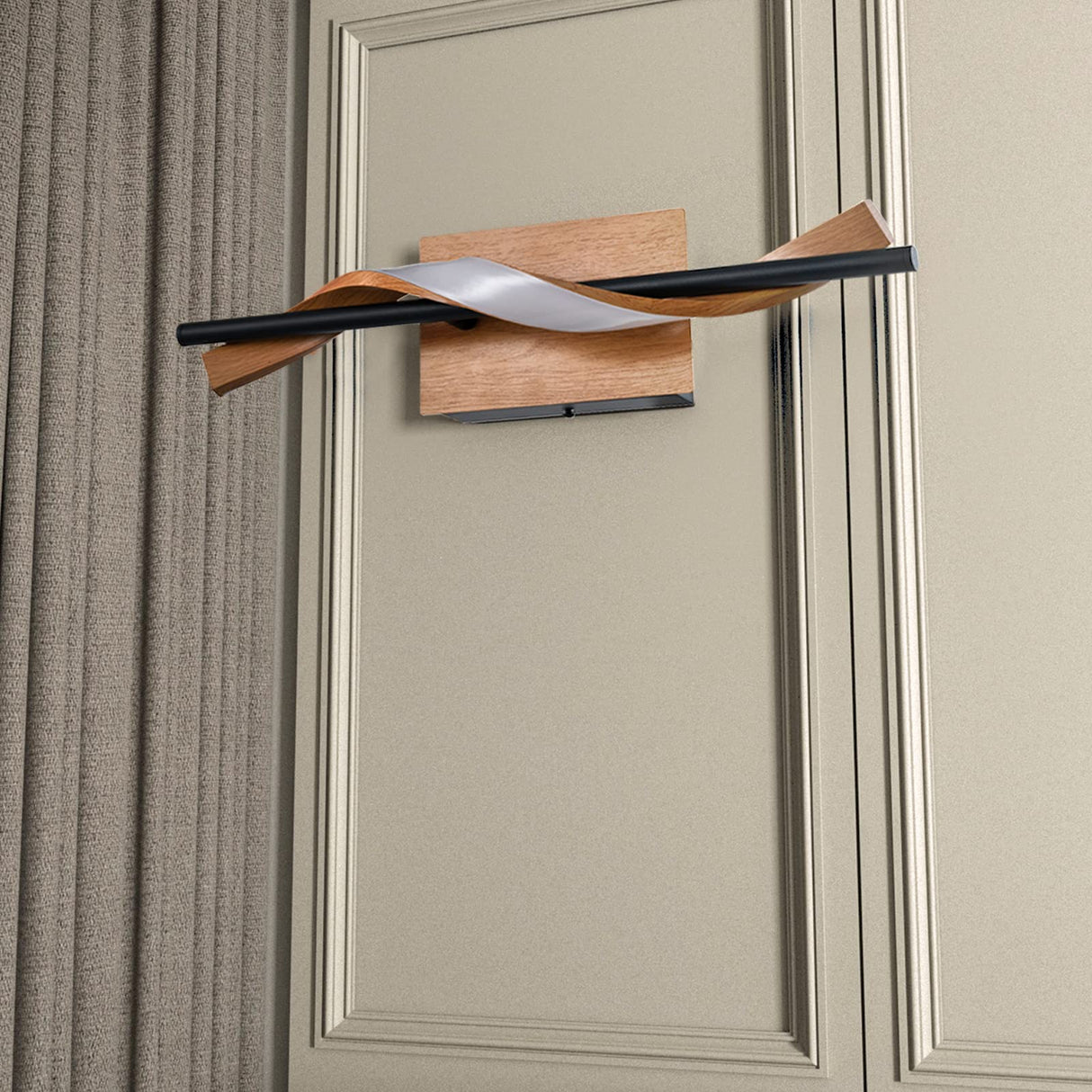 Modern Bathroom Vanity Light, 18 Inch Spiral Acrylic LED Wall Sconce