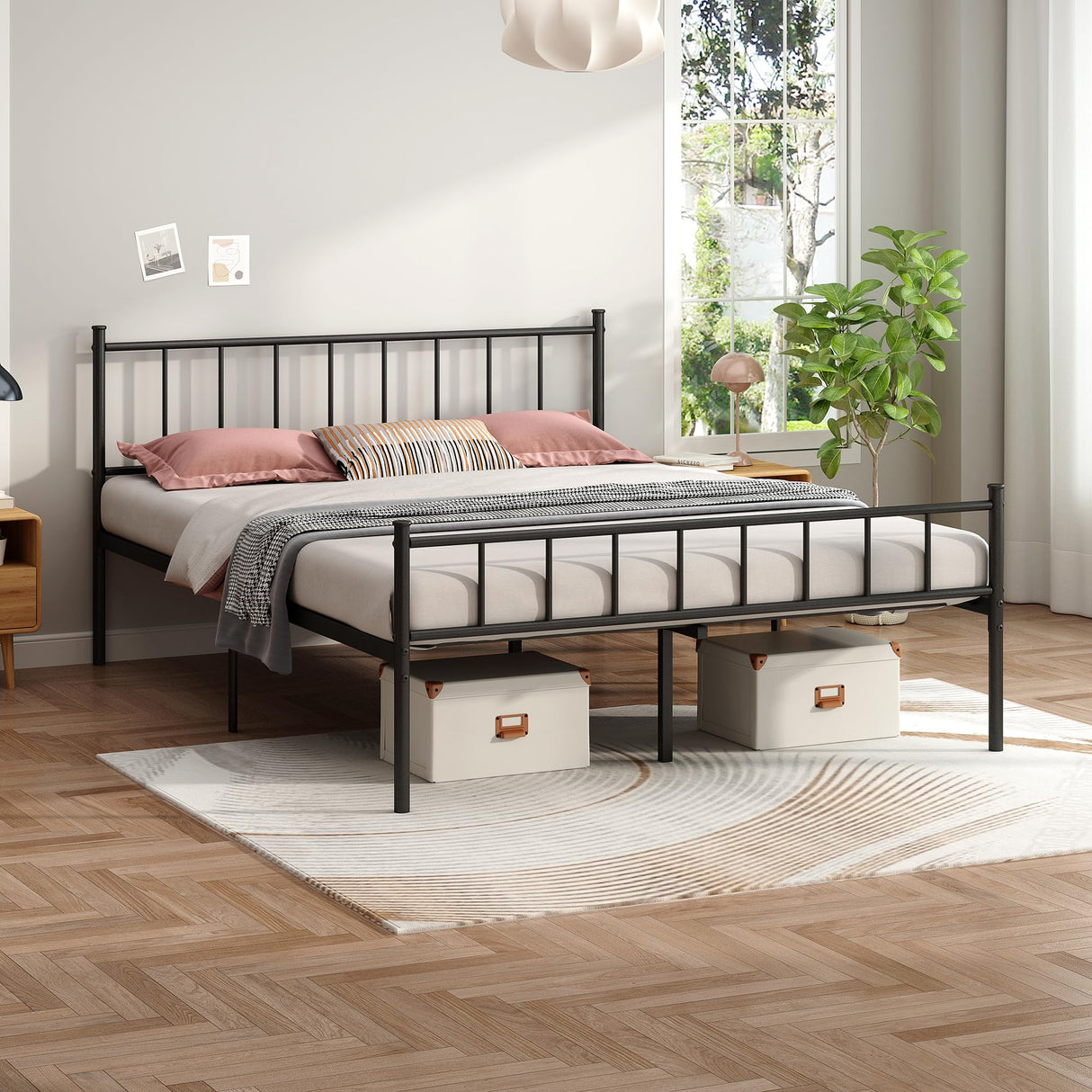 Queen Size Platform Bed Frame - Black Metal Bed Frame Heavy Duty Base