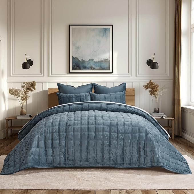 3 Pieces Luxurious Velvet King Quilts, Ultra Soft Lightweight Velvet Comforter Set