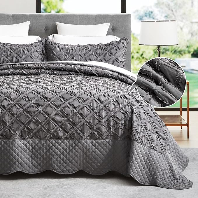 Oversized King Bedspread Extra Wide, Jacquard Tufted Diamond Pattern