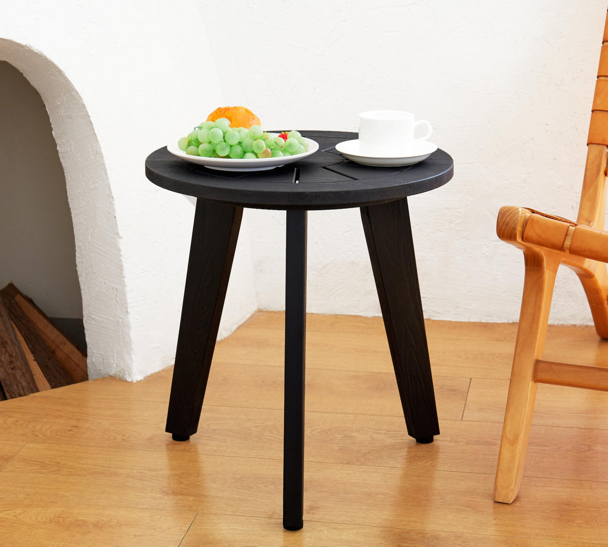 Outdoor Round Side Table, Waterproof Three-Legged Entryway Table