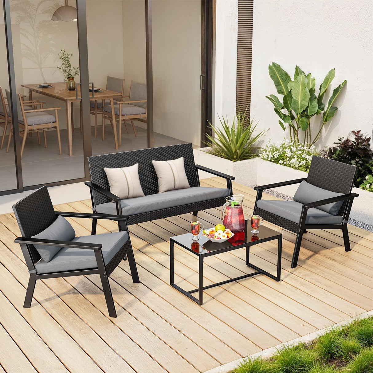 4-Piece Outdoor Wicker Patio Furniture Set with Deep Seating