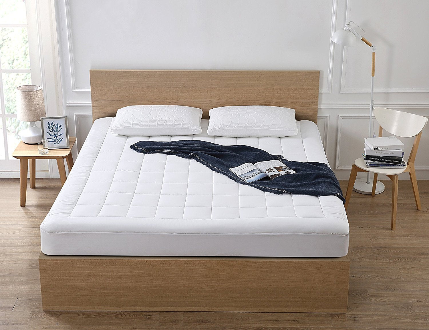 Full Mattress Pad Cover Pillow Top with Stretches to 18” Deep Pocket Fits Up to 8”-21”