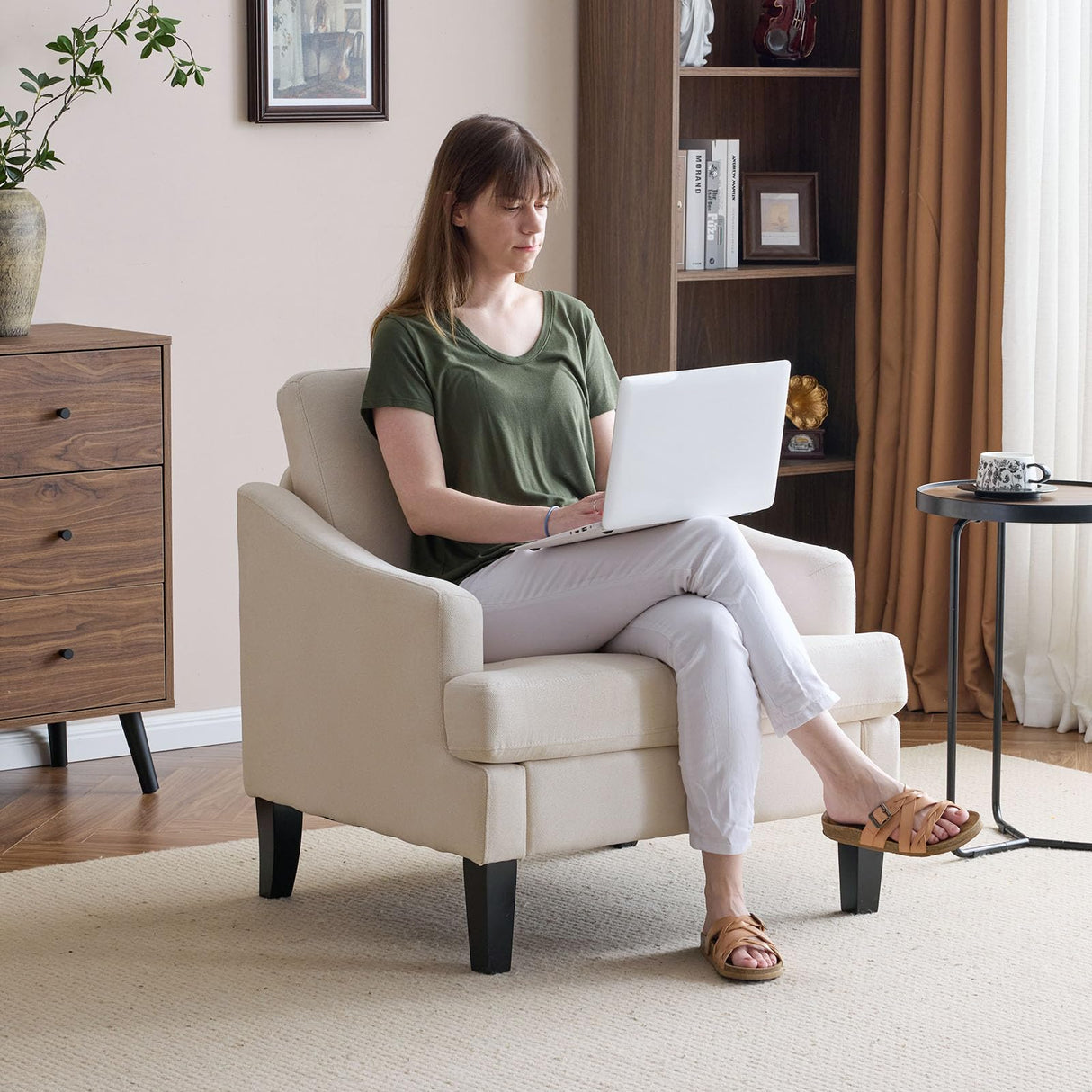 Modern Accent Chair, Upholstered Armchair with Solid Legs