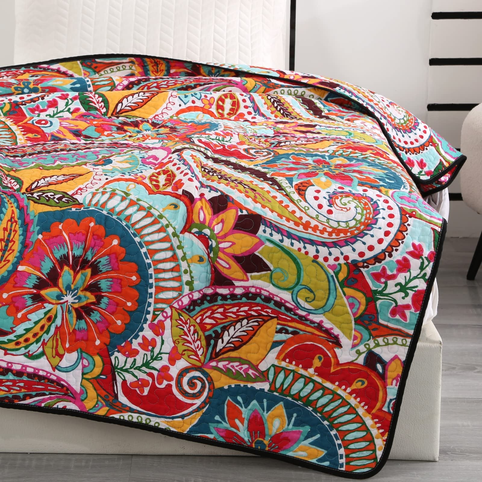 Cotton Twin Quilts Sets, 2 Piece Multicolor Paisley Pattern Red