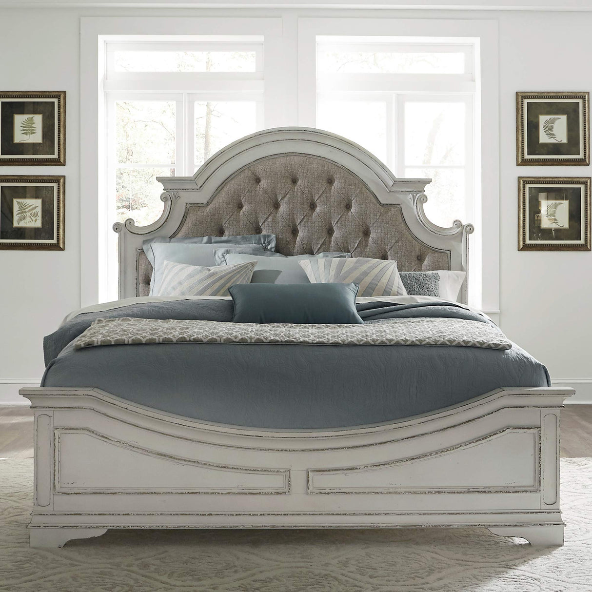 Magnolia Manor King Upholstered Bed - Antique White Tufted Chenille